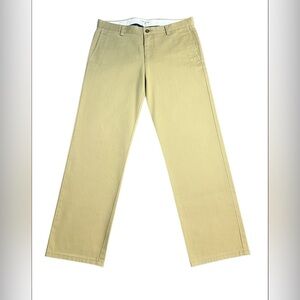 Dockers Mens Khaki Slacks 33x30 Casual Preppy Interview Office WFH Trousers